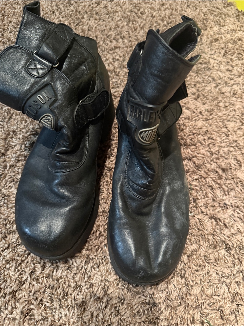 Harley-Davidson Women’s  Black Leather Strap Motorcycle Boots